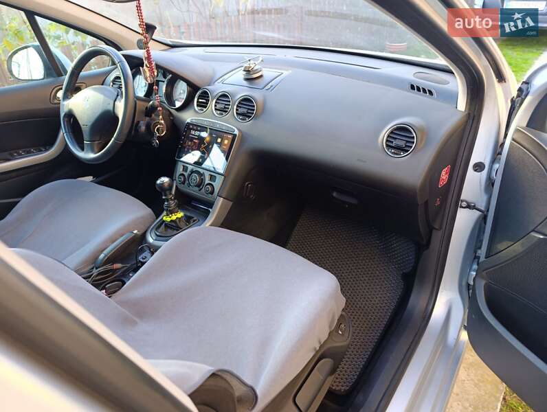 Универсал Peugeot 308 2011 в Ивано-Франковске фото 15 Универсал Peugeot 308 2011 в Ивано-Франковске