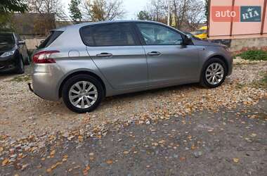 Хэтчбек Peugeot 308 2016 в Кременце