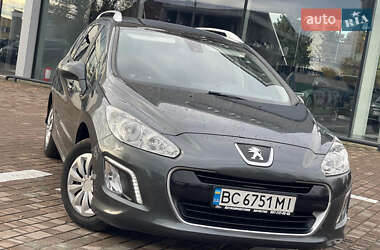 Универсал Peugeot 308 2011 в Львове