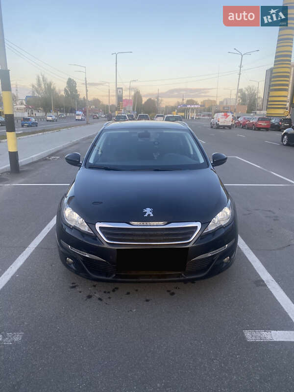 Peugeot 308 2015