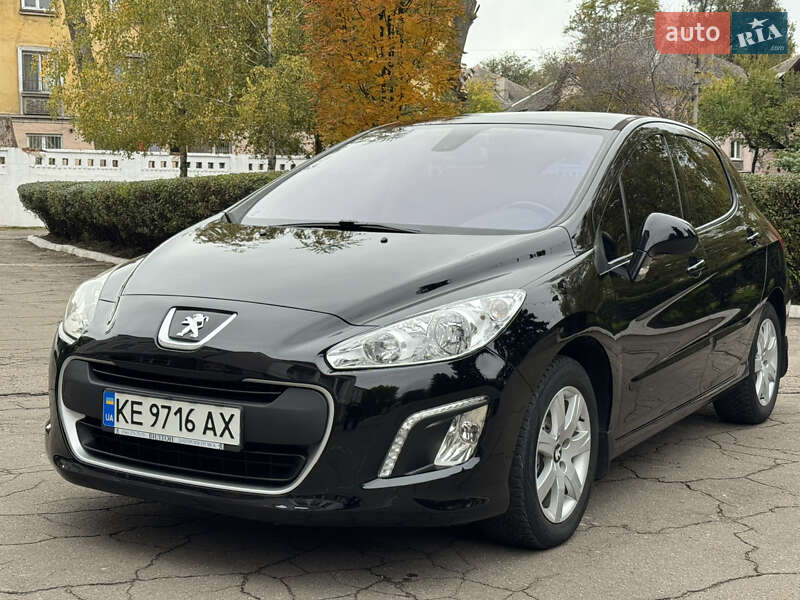 Peugeot 308 2012