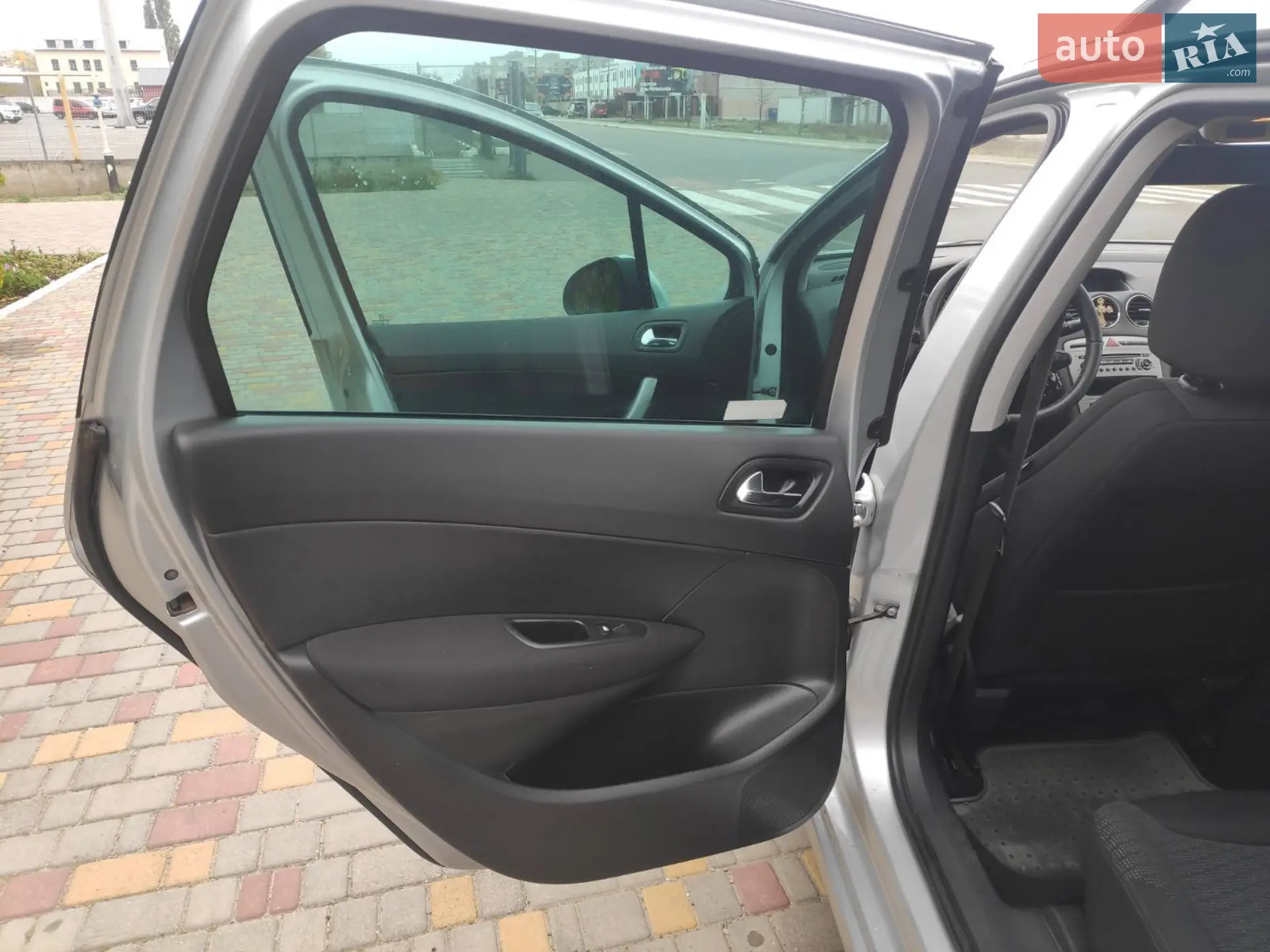 2010 Peugeot 308 - мініатюра 13