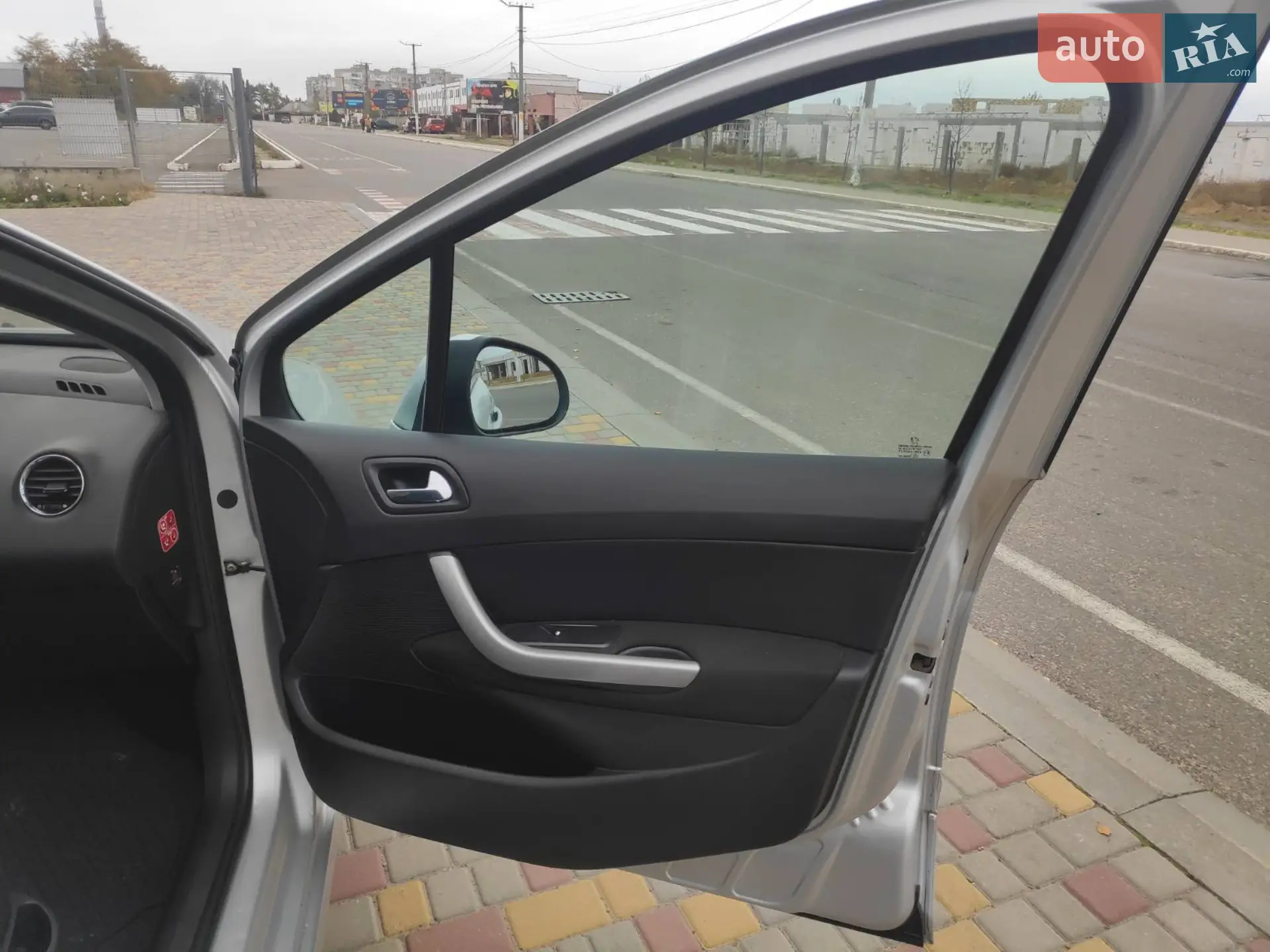 2010 Peugeot 308 - мініатюра 15