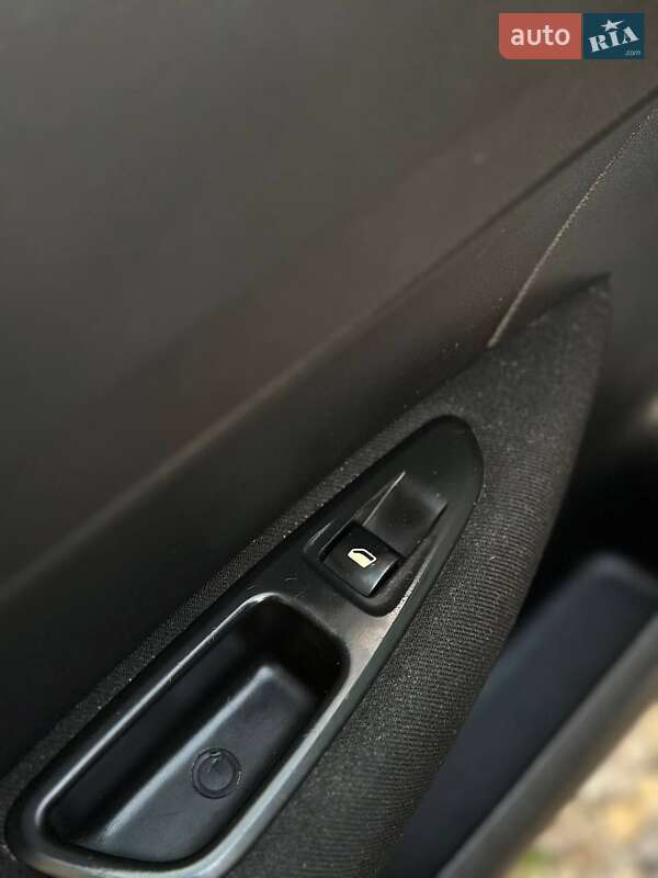 Універсал Peugeot 308 2008 в Коломиї