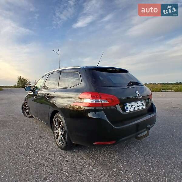 Универсал Peugeot 308 2015 в Александрие