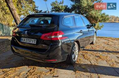 Универсал Peugeot 308 2015 в Киеве