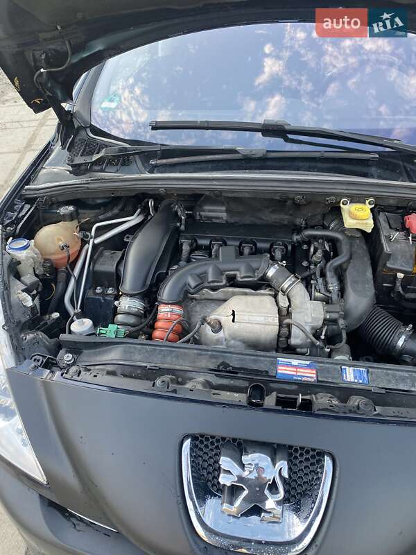 Універсал Peugeot 308 2010 в Івано-Франківську