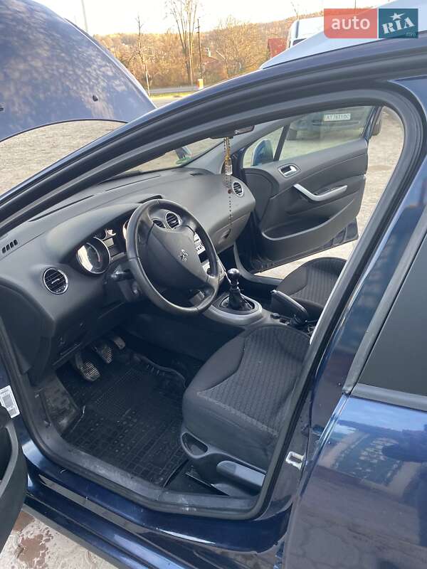 Універсал Peugeot 308 2010 в Івано-Франківську