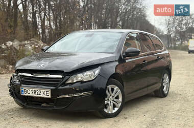 Универсал Peugeot 308 2015 в Стрые