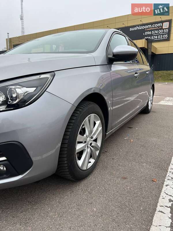 Універсал Peugeot 308 2018 в Звенигородці
