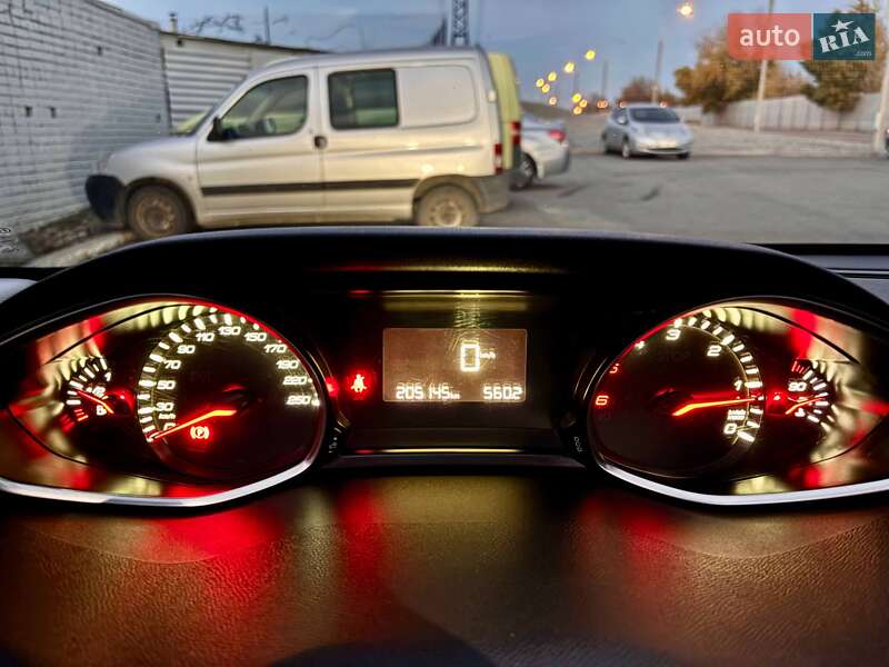 Универсал Peugeot 308 2015 в Днепре