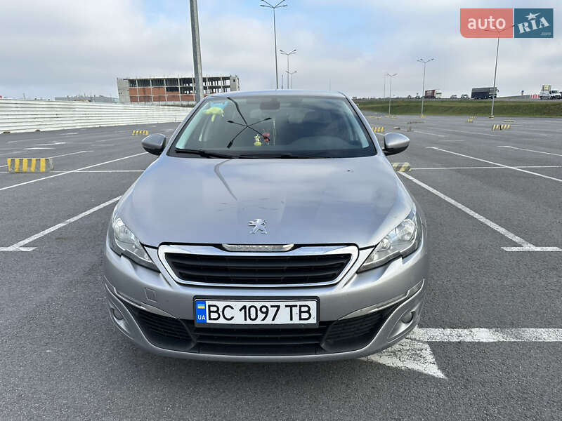 Peugeot 308 2016