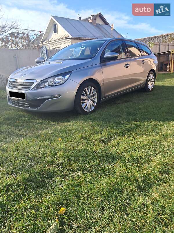Универсал Peugeot 308 2014 в Дубно