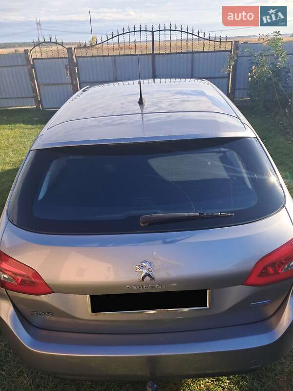 Универсал Peugeot 308 2014 в Дубно