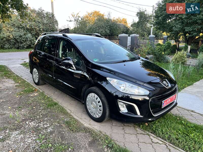 Универсал Peugeot 308 2013 в Луцке