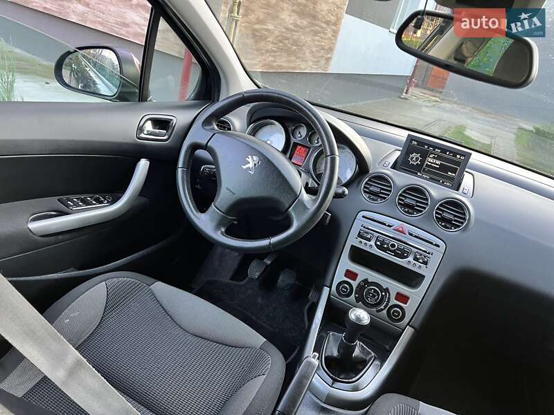 Универсал Peugeot 308 2013 в Луцке