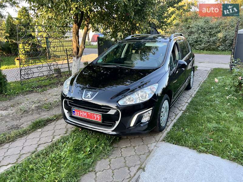 Универсал Peugeot 308 2013 в Луцке