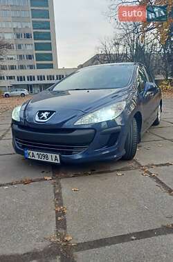 Хетчбек Peugeot 308 2008 в Ірпені
