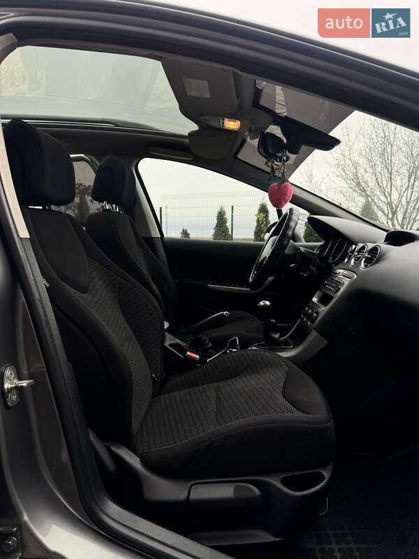 Універсал Peugeot 308 2008 в Тернополі