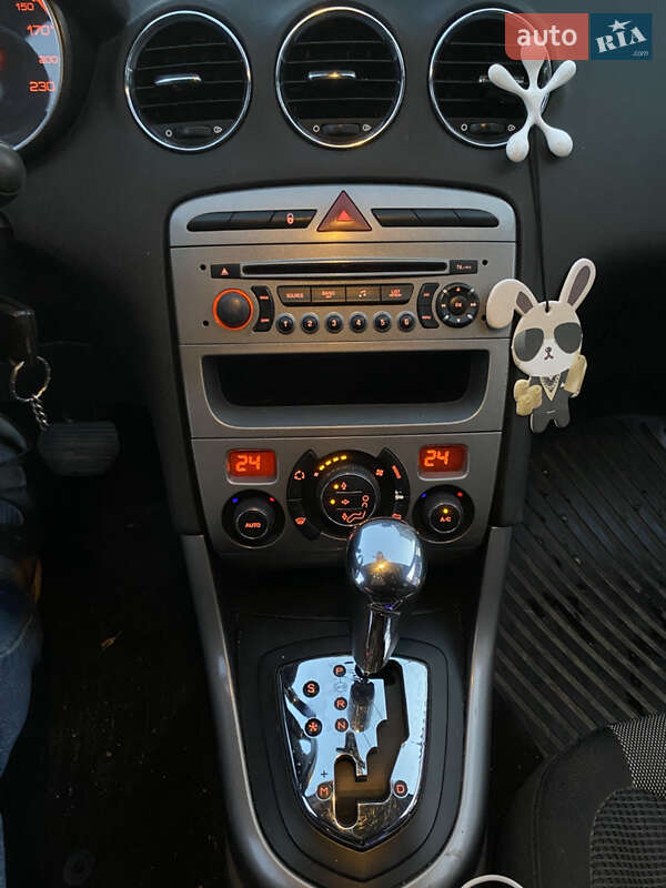 Хэтчбек Peugeot 308 2011 в Львове фото 9 Хэтчбек Peugeot 308 2011 в Львове