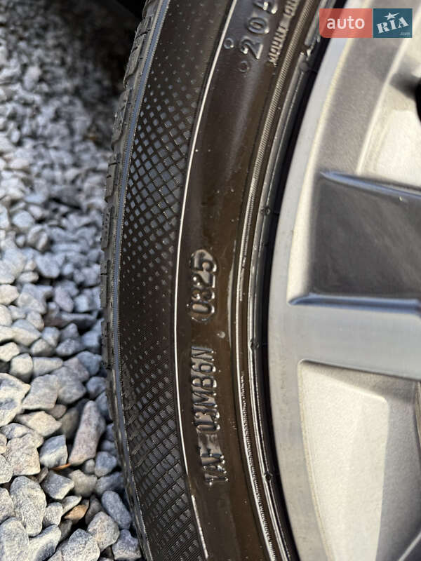 Універсал Peugeot 308 2015 в Рівному