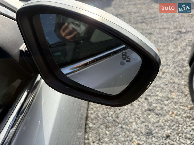 Універсал Peugeot 308 2015 в Рівному