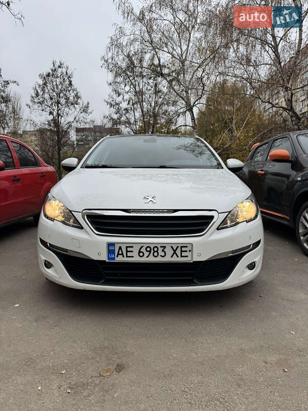 Универсал Peugeot 308 2015 в Днепре фото Универсал Peugeot 308 2015 в Днепре