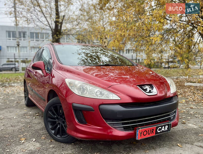 Хэтчбек Peugeot 308 2008 в Киеве фото 6 Хэтчбек Peugeot 308 2008 в Киеве