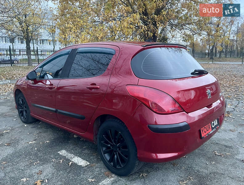 Хэтчбек Peugeot 308 2008 в Киеве фото 11 Хэтчбек Peugeot 308 2008 в Киеве