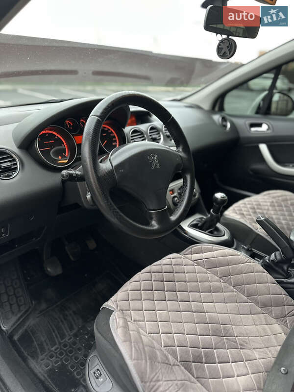 Универсал Peugeot 308 2011 в Умани фото 20 Универсал Peugeot 308 2011 в Умани