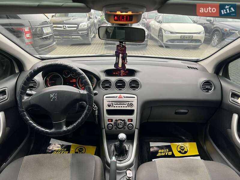 Универсал Peugeot 308 2011 в Ивано-Франковске