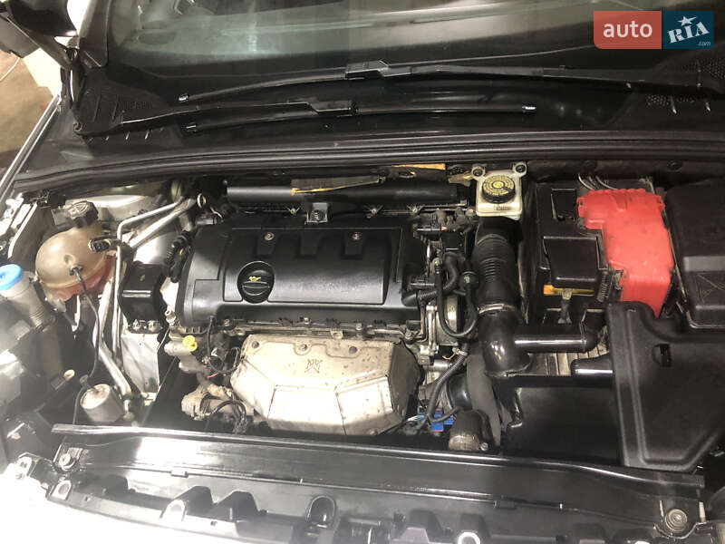 Универсал Peugeot 308 2008 в Николаеве фото 23 Универсал Peugeot 308 2008 в Николаеве