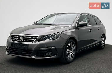 Универсал Peugeot 308 2020 в Дрогобыче