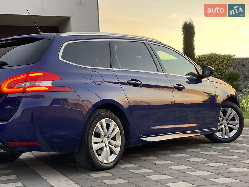 Универсал Peugeot 308 2015 в Стрые