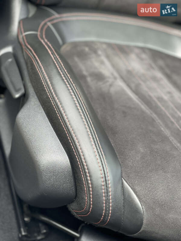 Универсал Peugeot 308 2015 в Стрые