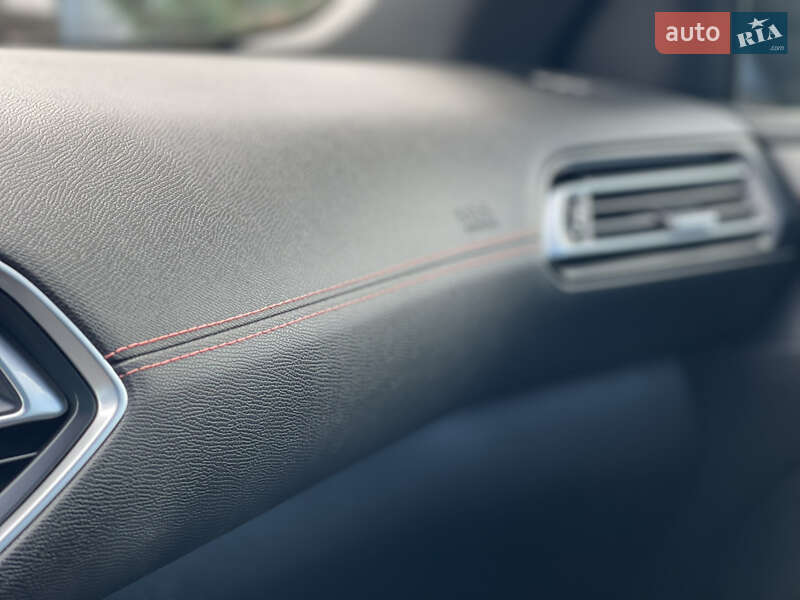 Универсал Peugeot 308 2015 в Стрые