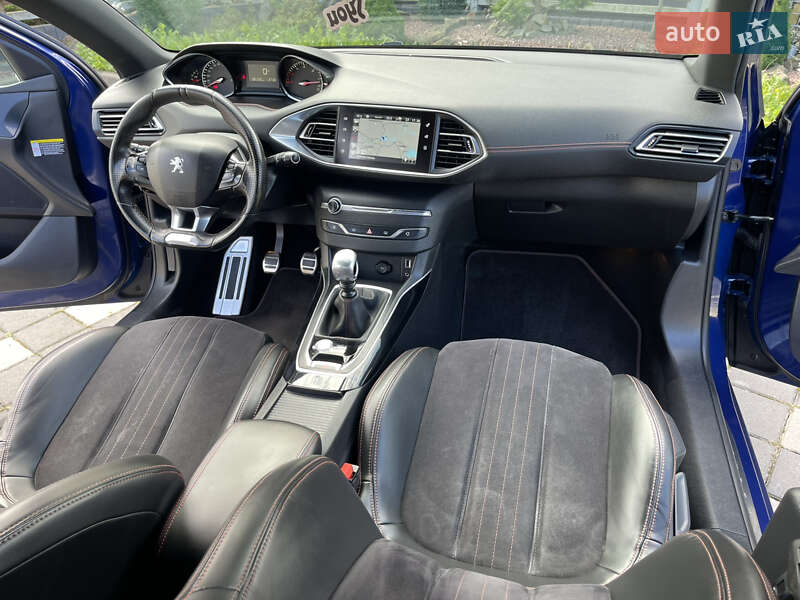 Универсал Peugeot 308 2015 в Стрые