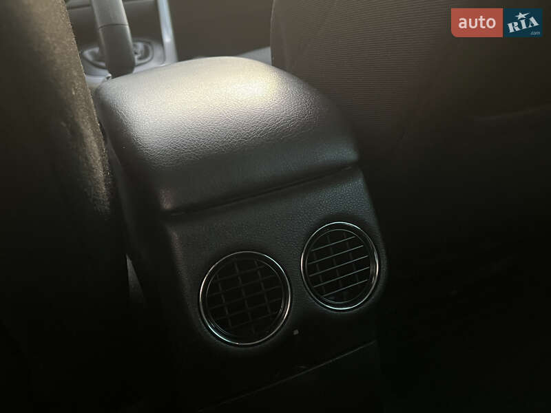 Универсал Peugeot 308 2011 в Тернополе