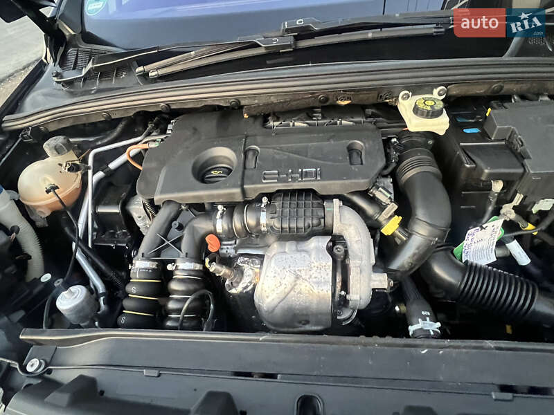 Универсал Peugeot 308 2011 в Тернополе