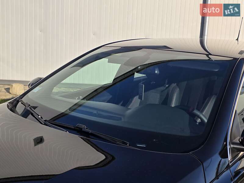 Хэтчбек Peugeot 308 2017 в Ивано-Франковске