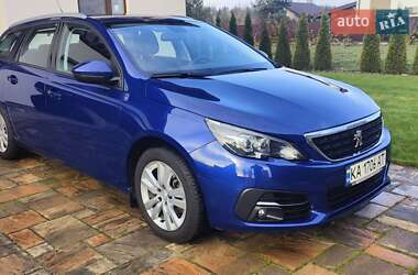 Универсал Peugeot 308 2020 в Вышгороде
