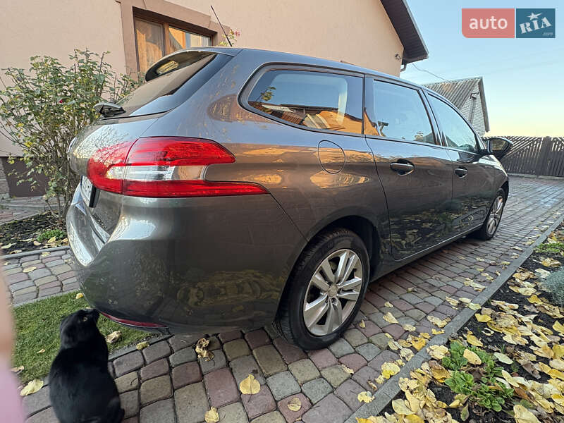 Универсал Peugeot 308 2016 в Луцке