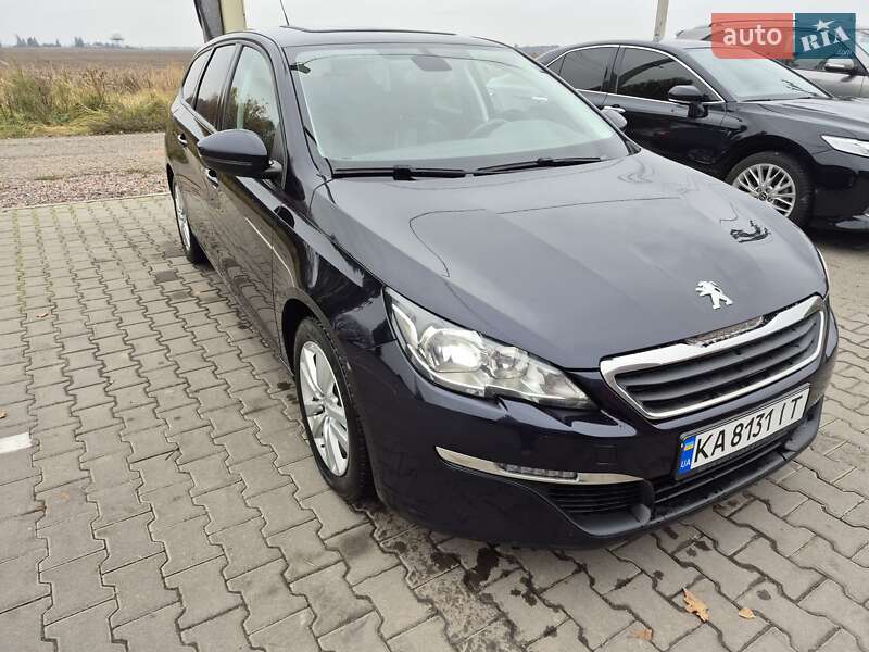 Универсал Peugeot 308 2015 в Киеве