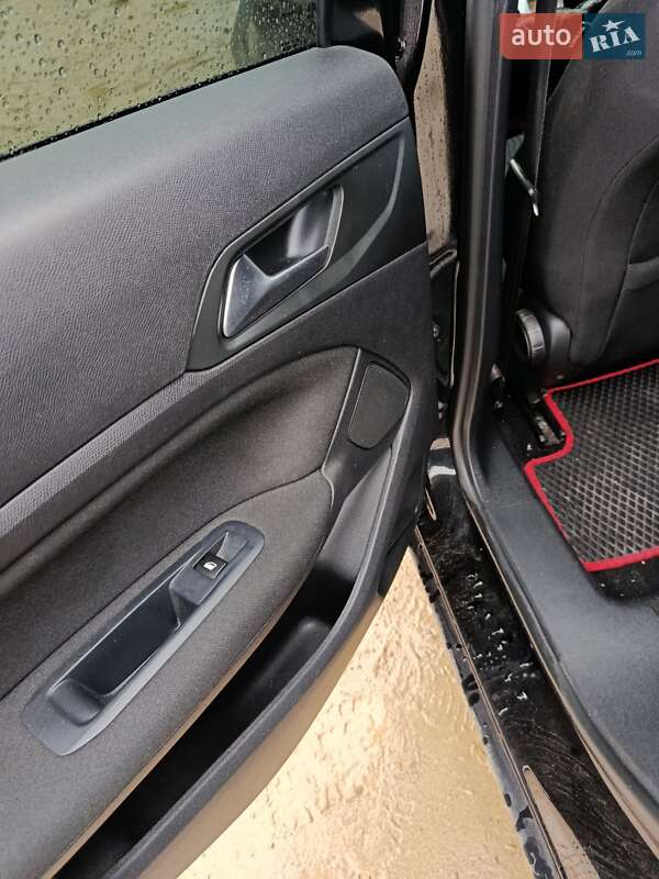 Универсал Peugeot 308 2015 в Львове фото 23 Универсал Peugeot 308 2015 в Львове