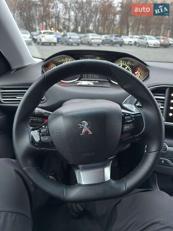 Универсал Peugeot 308 2015 в Харькове