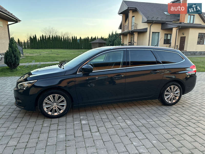Универсал Peugeot 308 2018 в Бродах