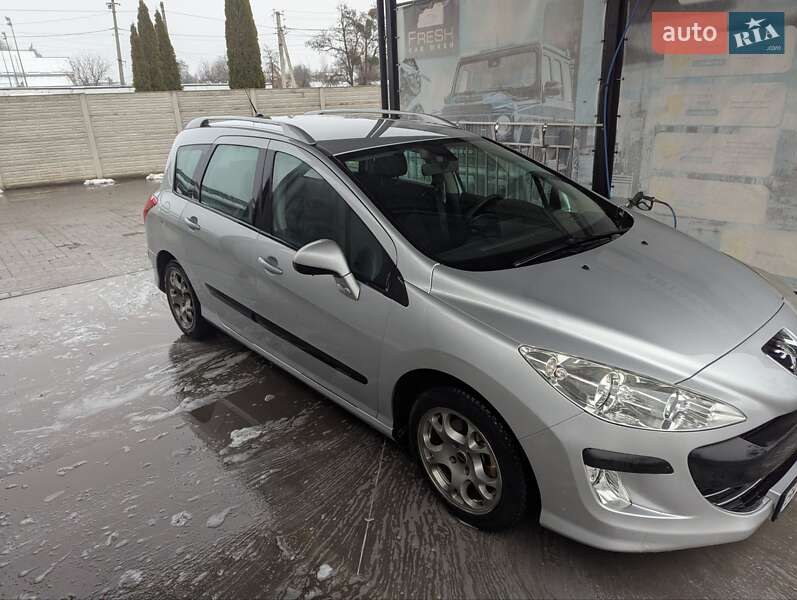 Универсал Peugeot 308 2009 в Здолбунове