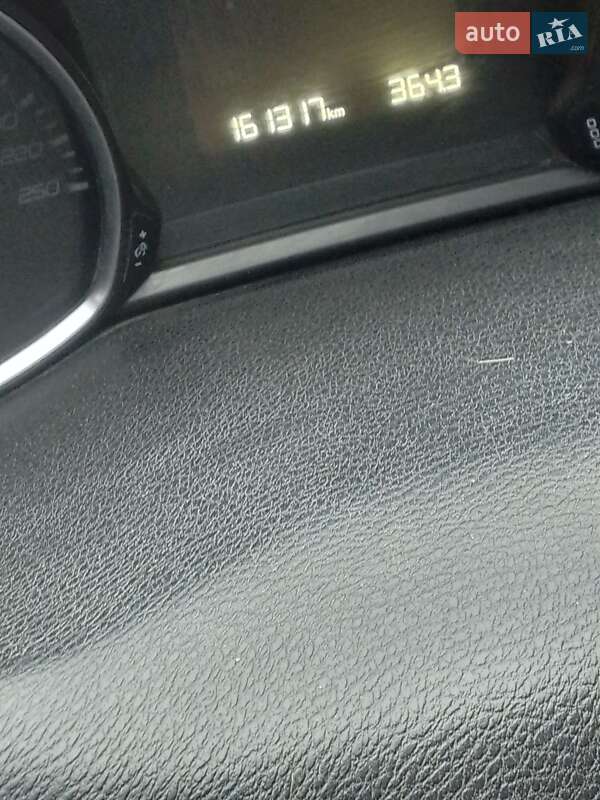 Универсал Peugeot 308 2017 в Киеве