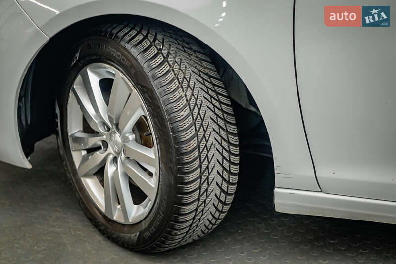 Хэтчбек Peugeot 308 2020 в Киеве