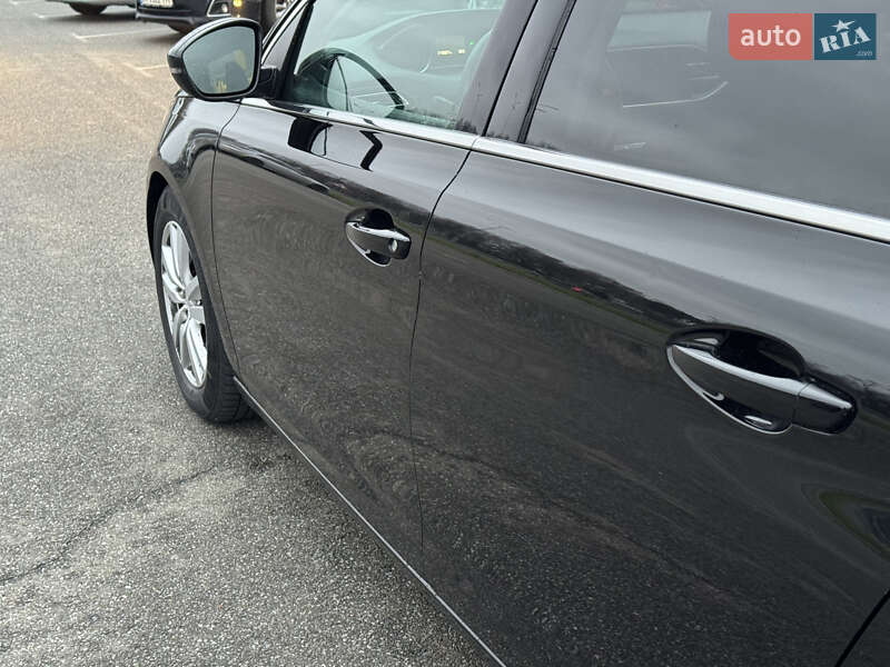 Универсал Peugeot 308 2015 в Киеве